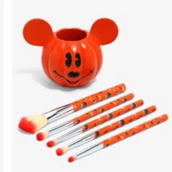 Disney Mickey Mouse Jack-O'Lantern Makeup Brush Set & Holder - Picture 6 of 8